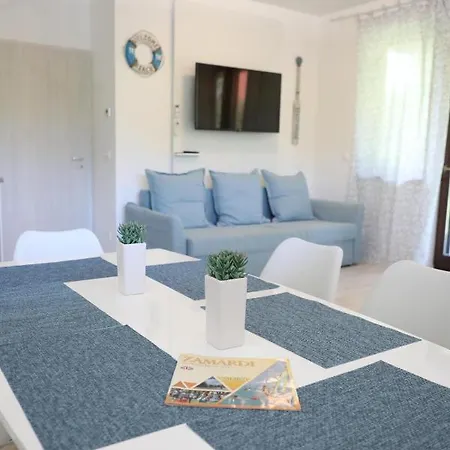 Welcome To The Apartment Zamardi
